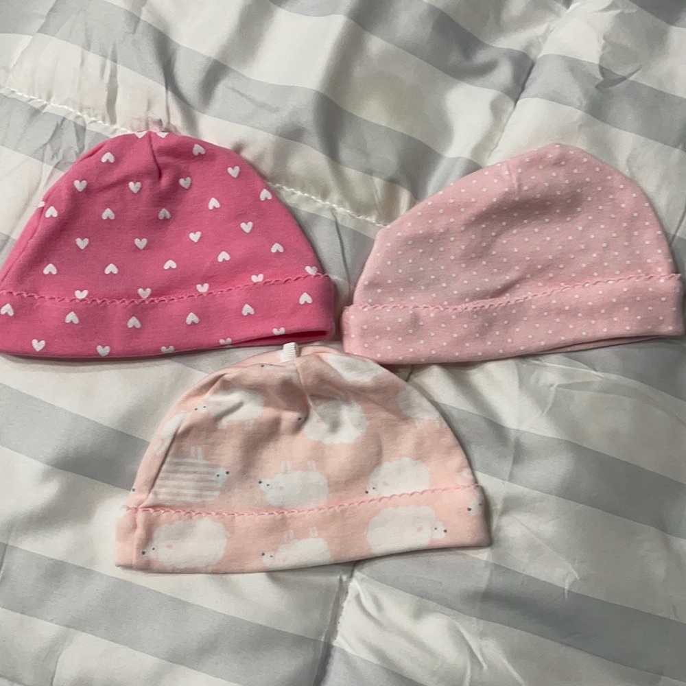 Newborn Caps - Picture 2 of 3